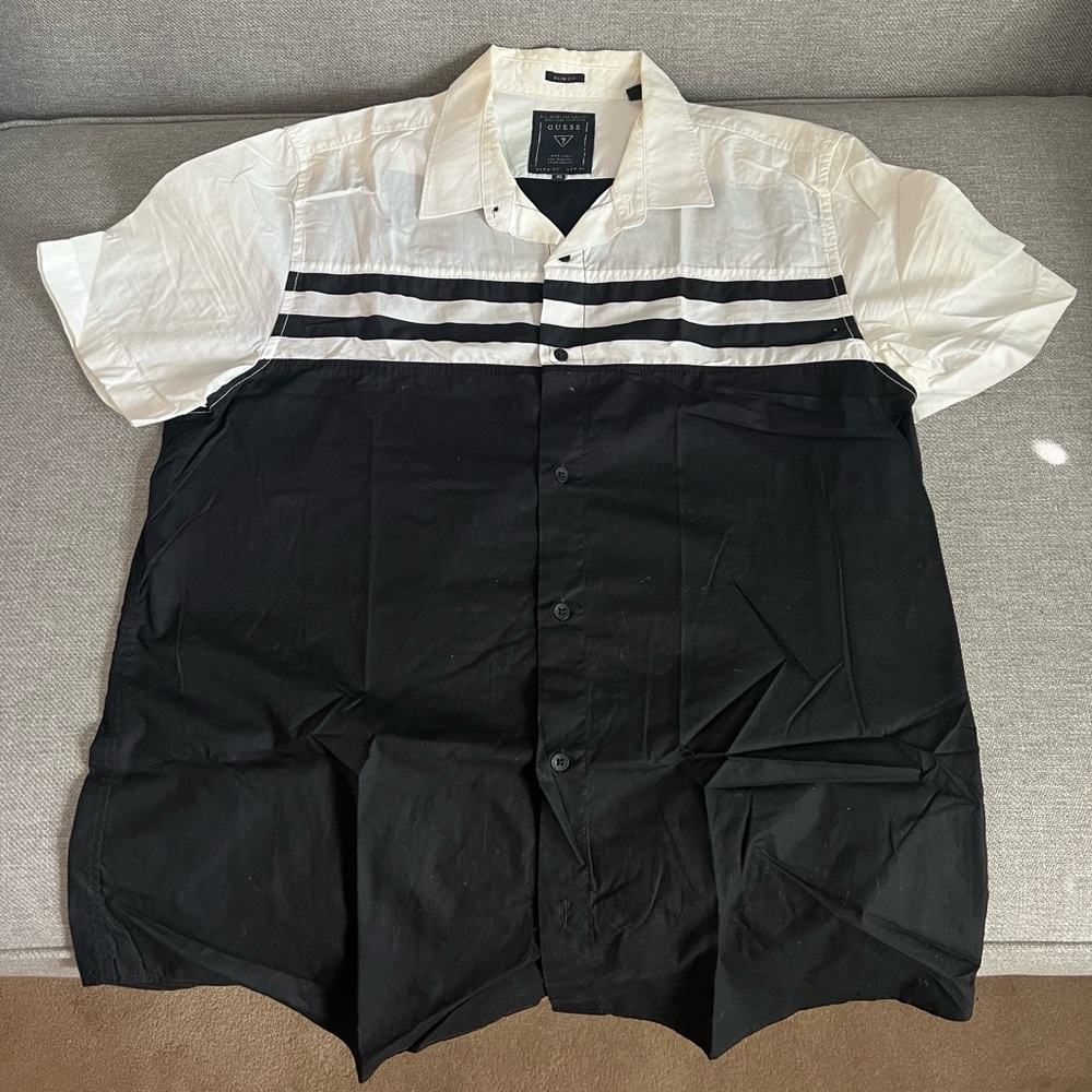 Guess, men’s short sleeve shirt.
